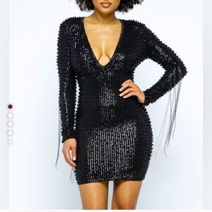 Black Hand Beaded Pearl Embellished Metallic Fringe Long Sleeve Formal Dress